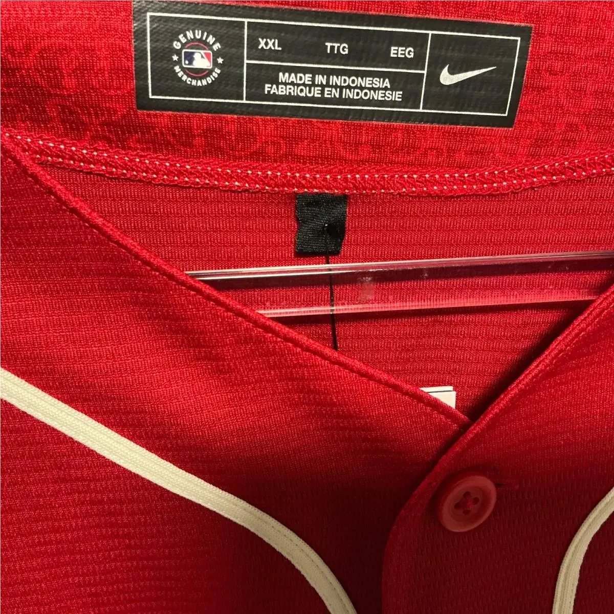 Nike clothing - NA - Red 3