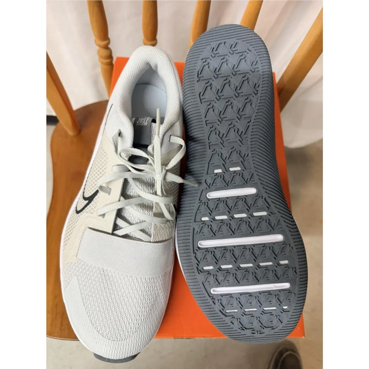 Nike shoes - Nike MC Trainer - Trainer - Gray 3