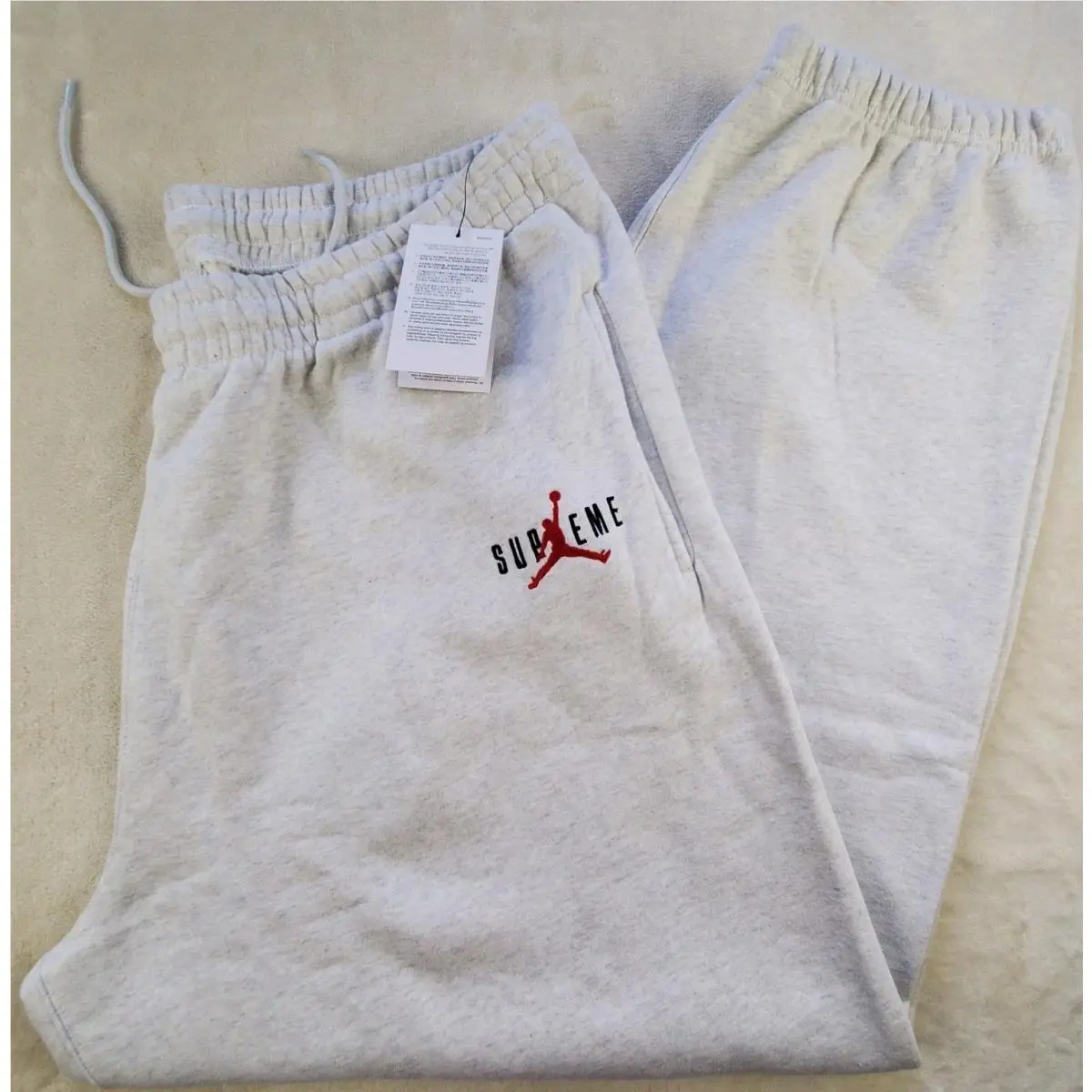 Nike clothing - Supreme Jordan Sweatpants - Supreme Sweatpants - HF0838-051 - Gray 1