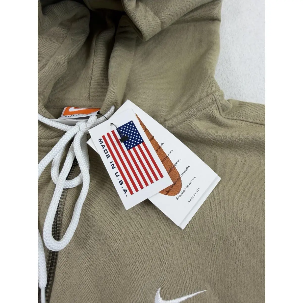 Nike clothing - Khaki 4