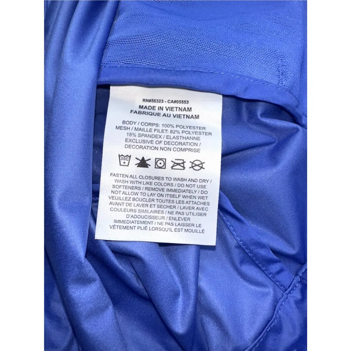 Nike clothing - Aerogami Running Jacket - Aerogami Running Jacket - Blue (UPC: 197863311289) 9