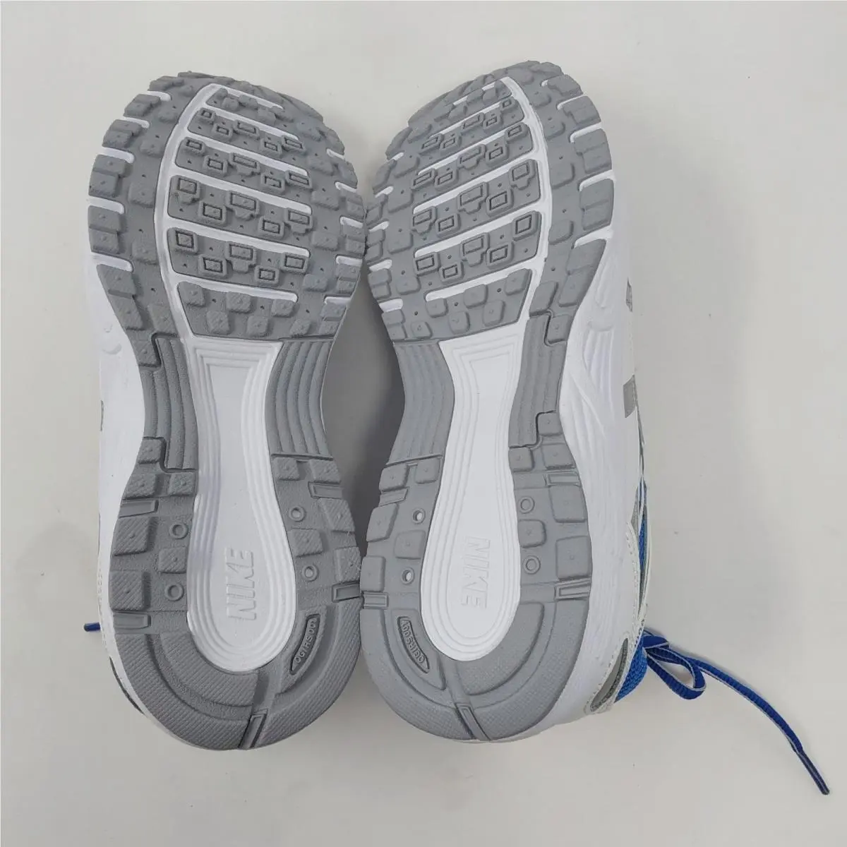 Nike shoes - Royale - Royale - White 4