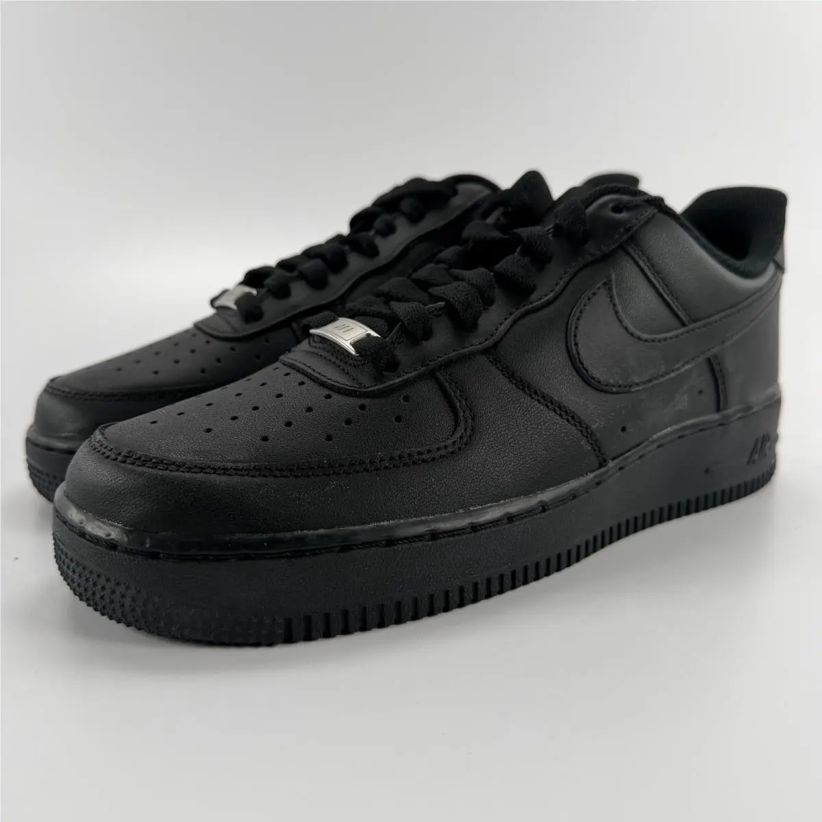 Womens Air Force 1 07 Black Sneakers DD8959-001 Size 10W 8.5M Low Top by Nike