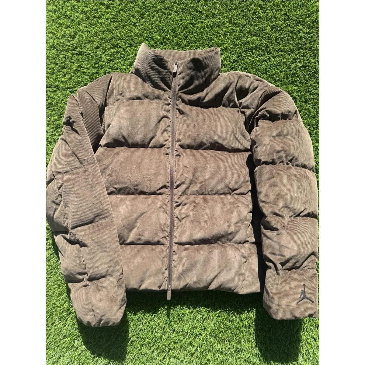 Air Jordan Men’s Flight Down Corduroy Puffer Jacket HV0536-237 Size Small by Nike