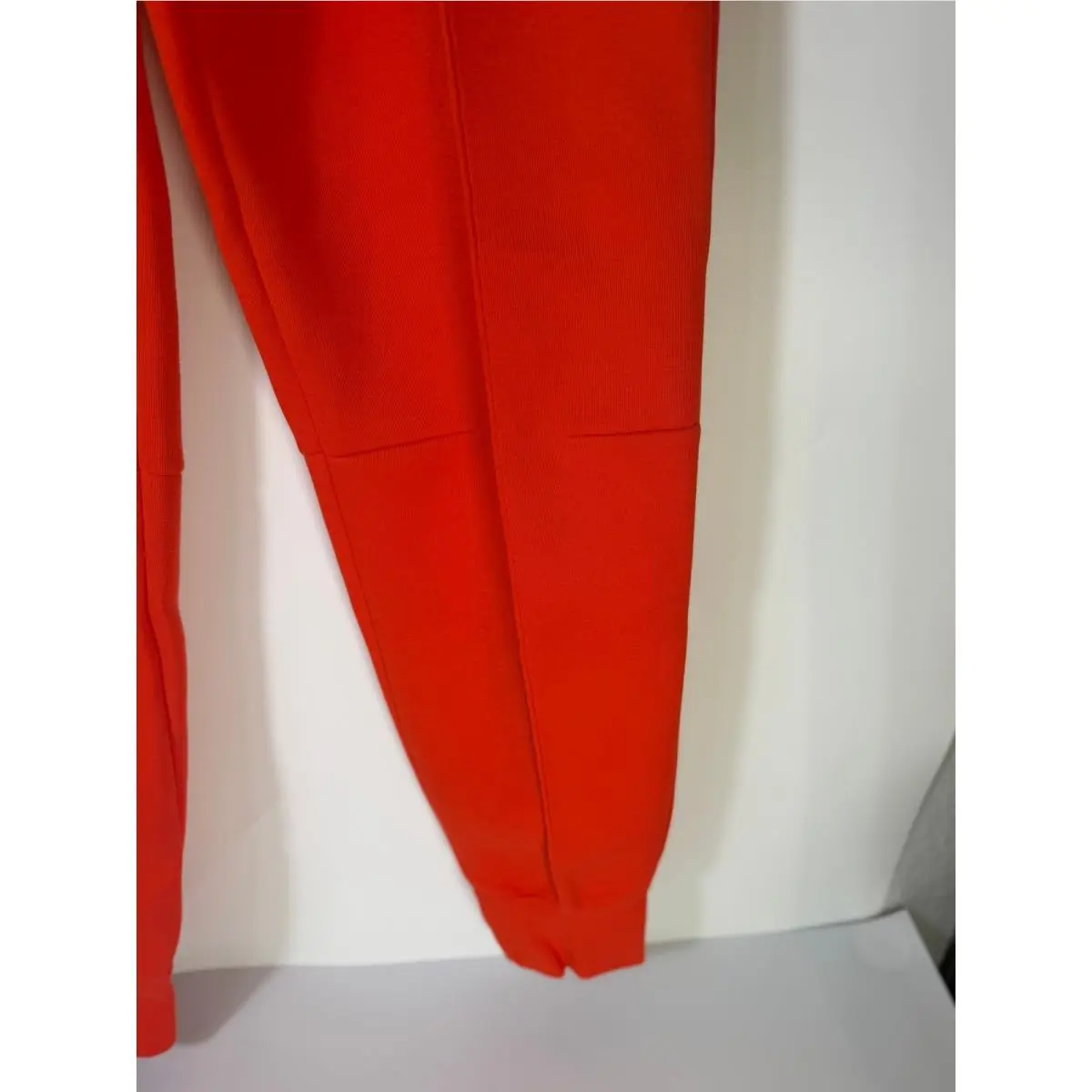 Nike clothing - Orange 3