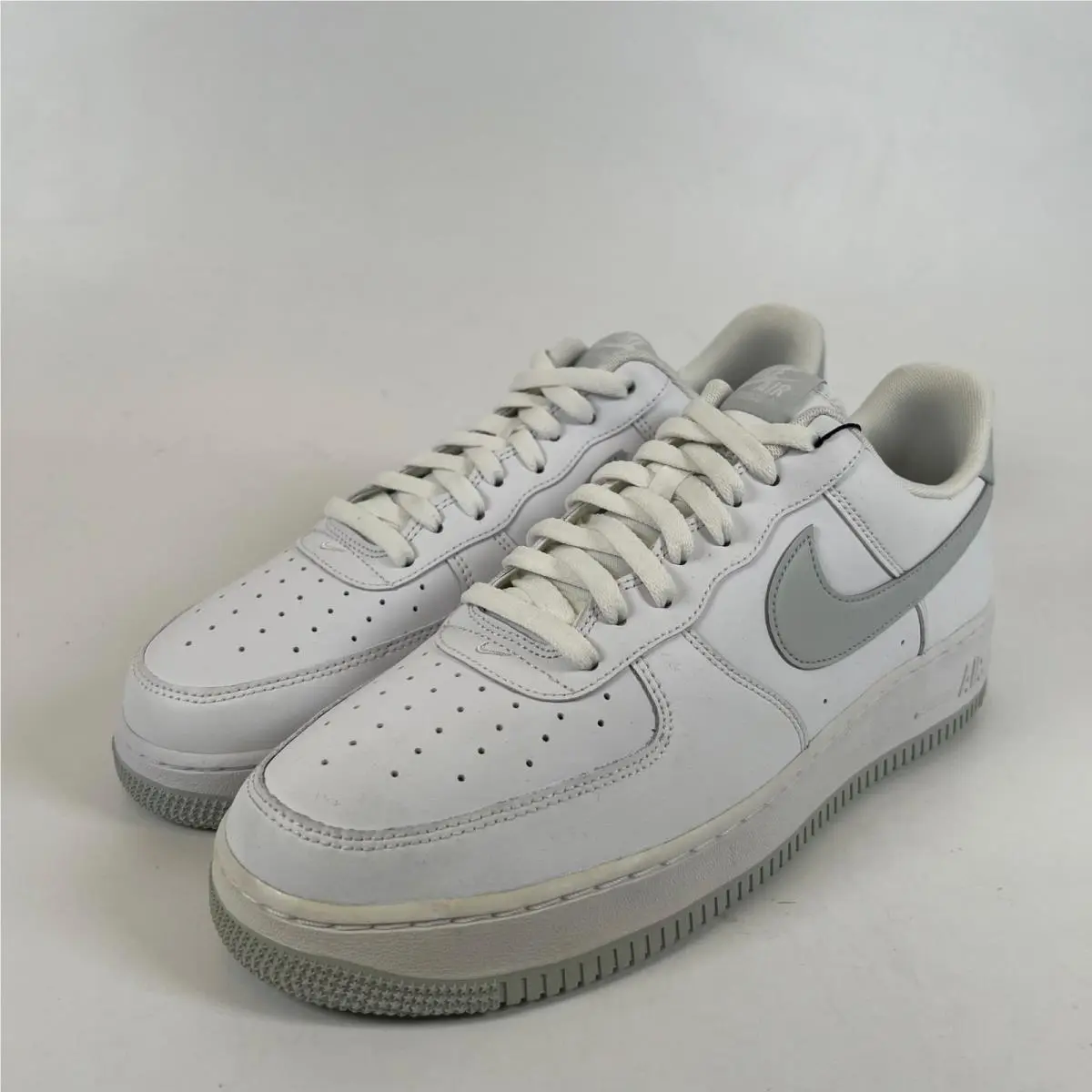 Air Force 1 07 White Pure Platinum Sneakers DC2911-100 Mens Size 13 by Nike