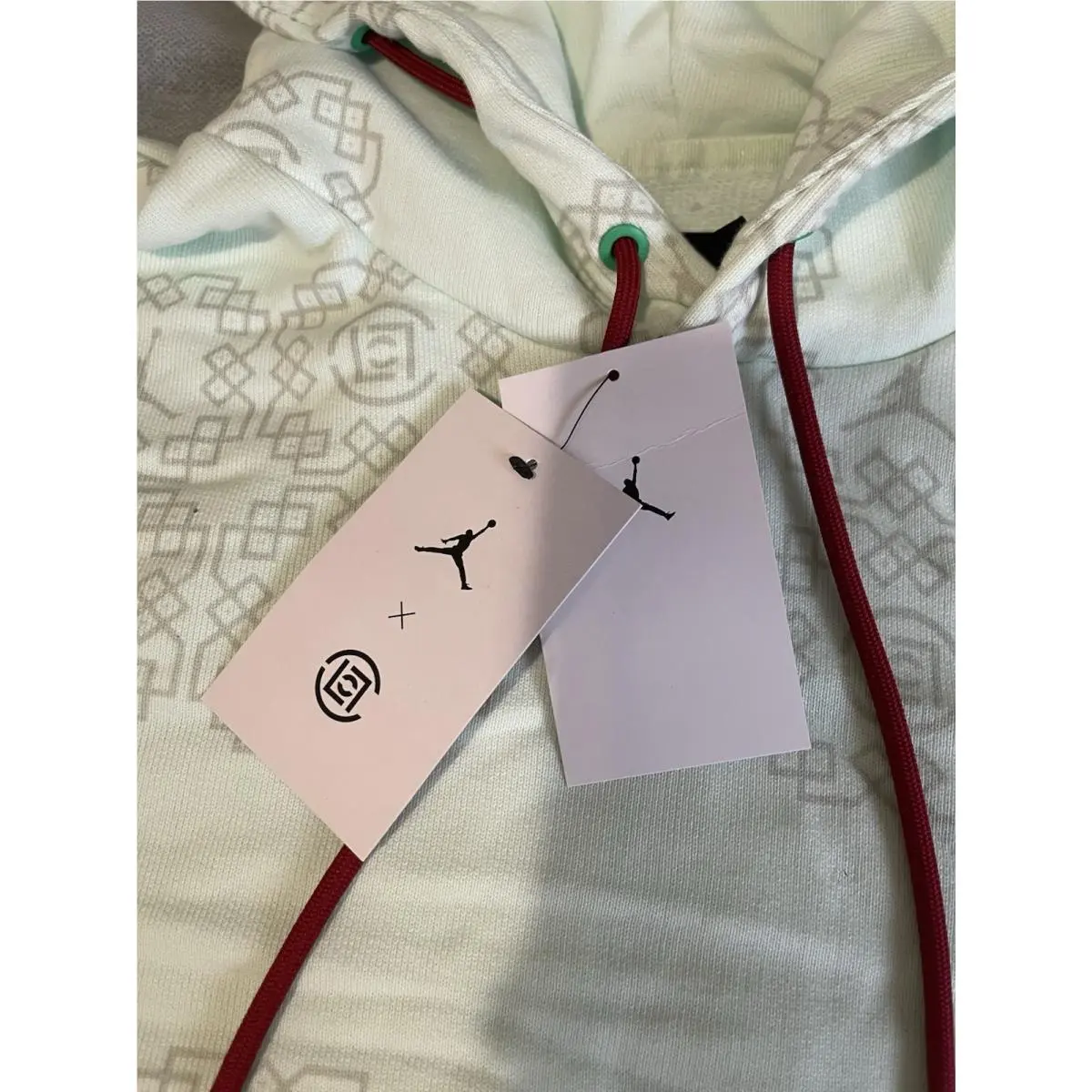 Nike clothing - Jade Green (UPC: 0195866339880) 12
