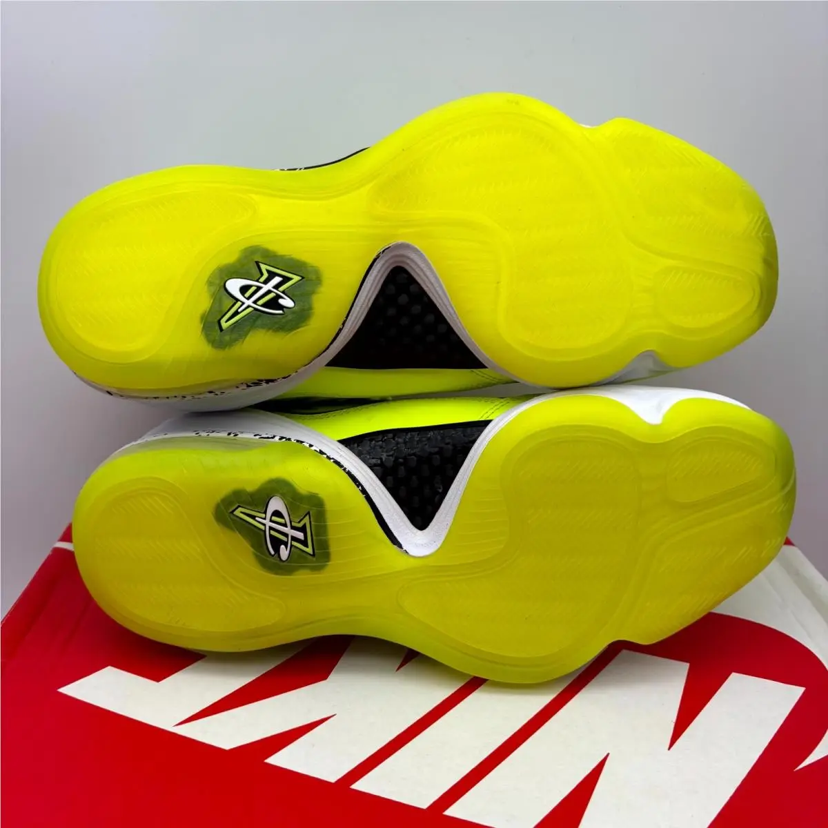 Nike shoes - Nike Penny V 628568-701 - Penny - 628568-701 - Volt Black White (UPC: 887229343329) 3