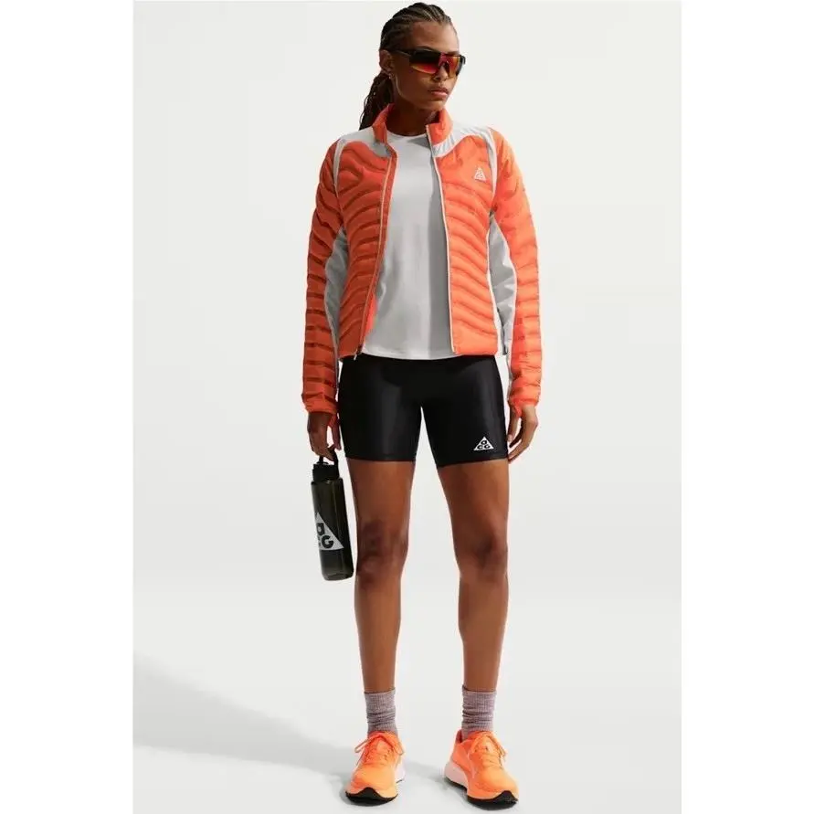 Nike clothing - Lava Loft 2