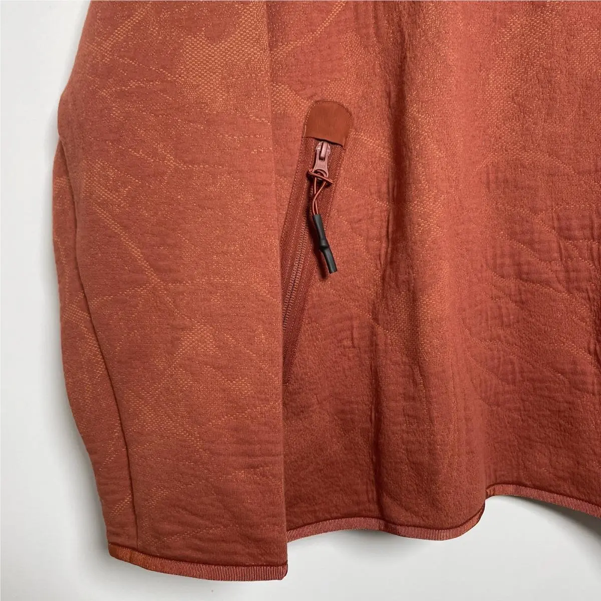 Nike clothing - Rust Orange (UPC: 196151318504) 2