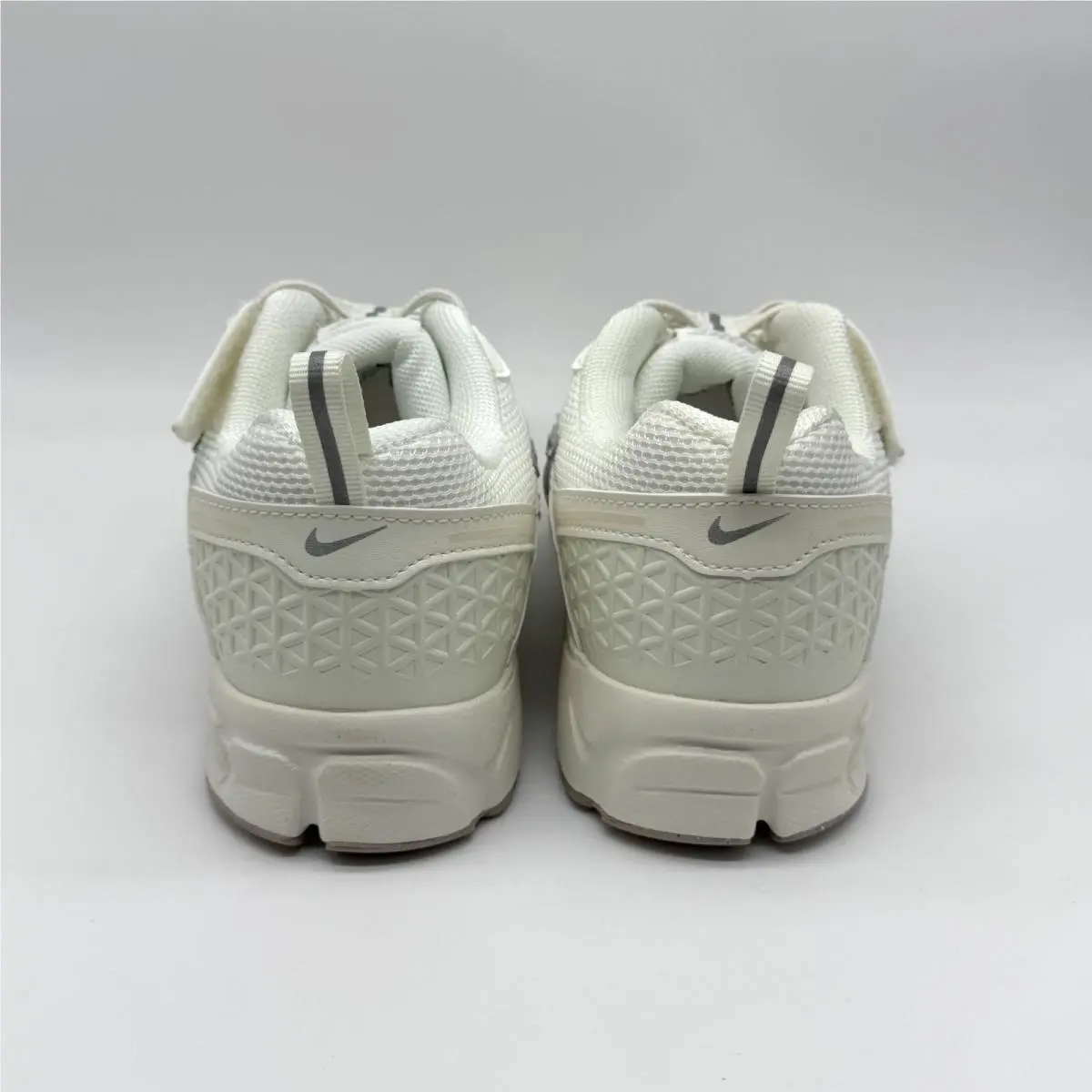 Nike shoes - Nike Vomero 5 - Vomero - Multicolor (UPC: 198483568930) 2