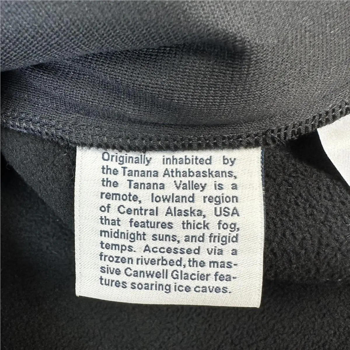 Nike clothing - Blue (UPC: 197860044067) 11