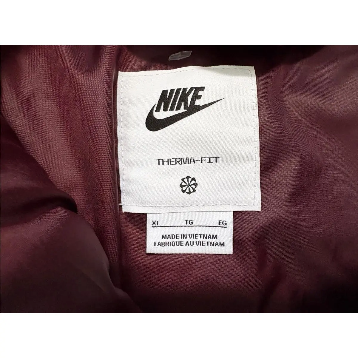 Nike clothing - Red (UPC: 0198482097639) 1