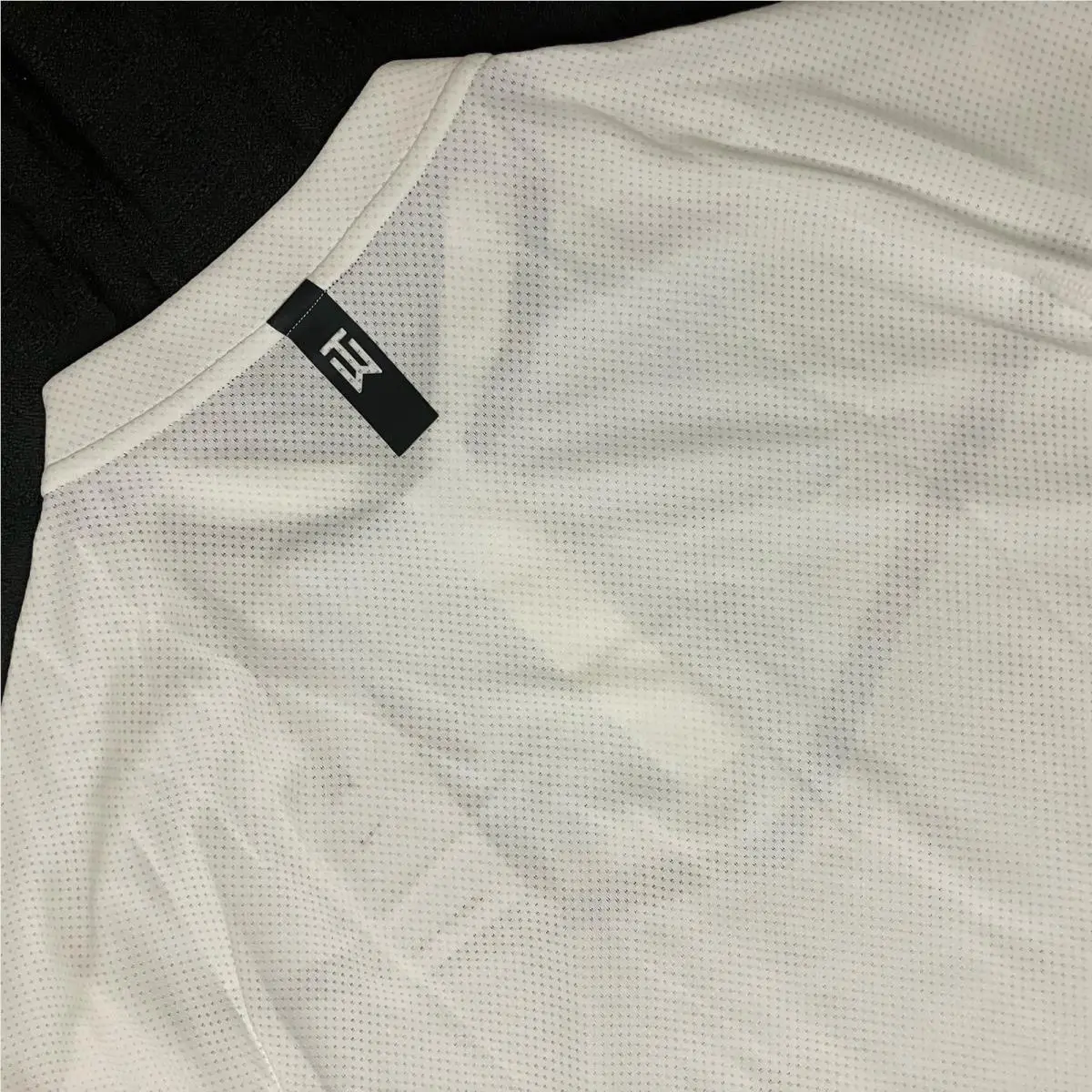 Nike clothing - Tiger Woods ADV Chevron Print Windrunner - White Smoke Grey Black 0