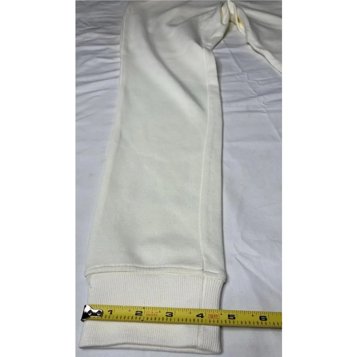 Nike clothing - Ivory 20