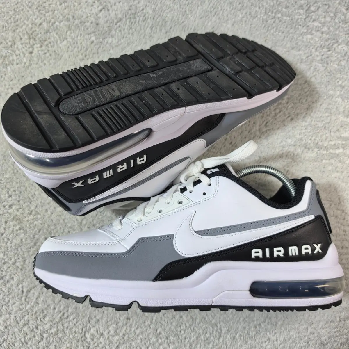 Air Max Ltd 3 Mens 9 White Grey Black Leather Low Top Sneakers 687977 by Nike
