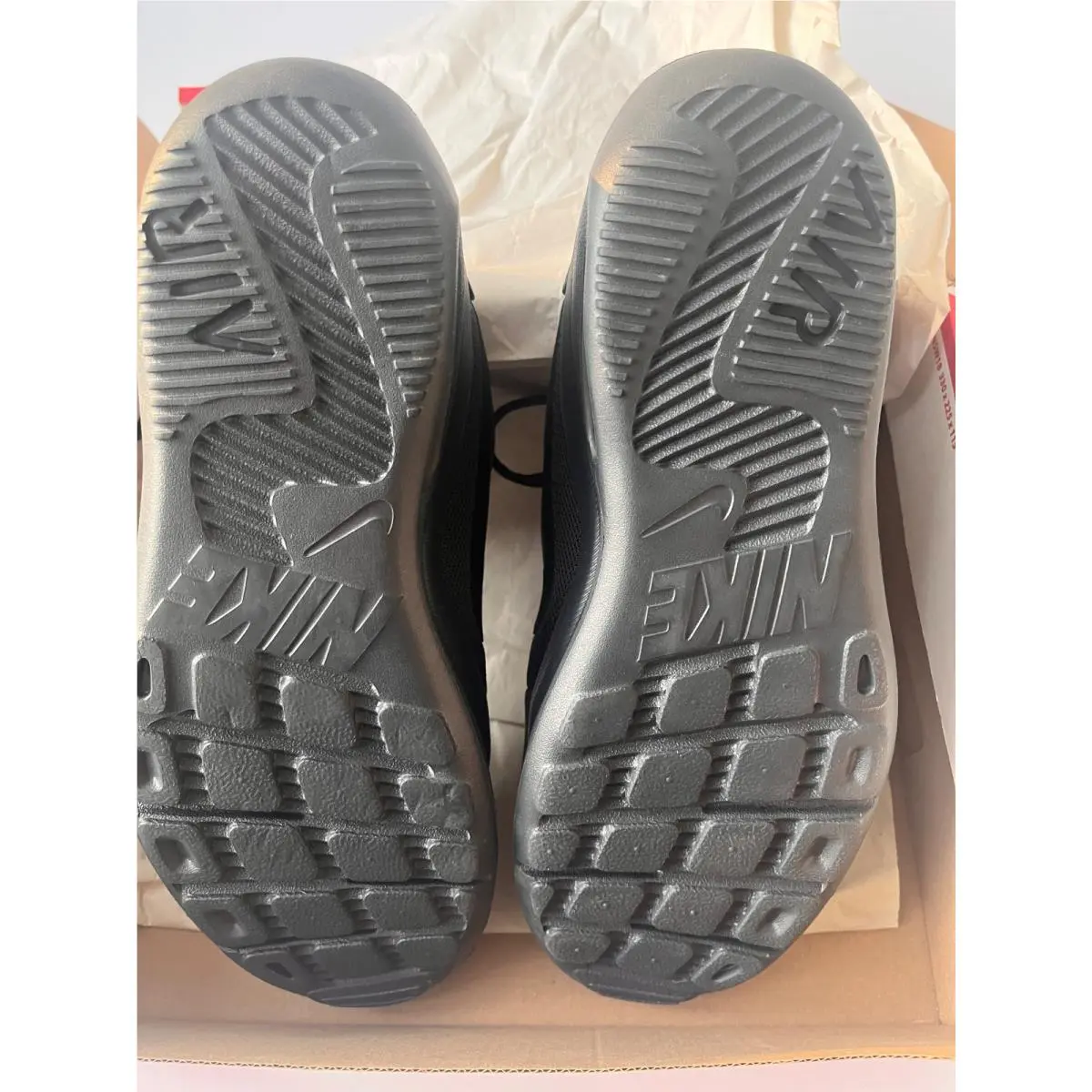 Nike shoes - Nike Air Max Oketo - Air Max Oketo - AQ2235-009 - Black 1