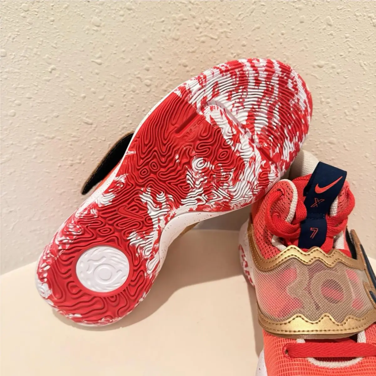 Nike shoes - Nike KD Trey 5 X - Red/gold 17