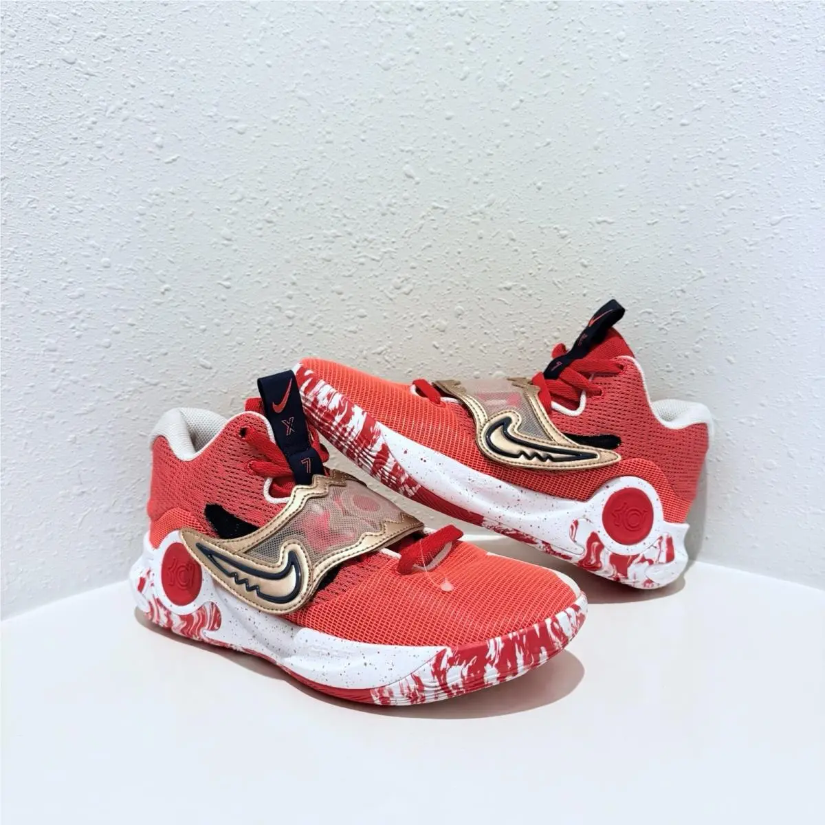 Nike shoes - Nike KD Trey 5 X - Red/gold 5