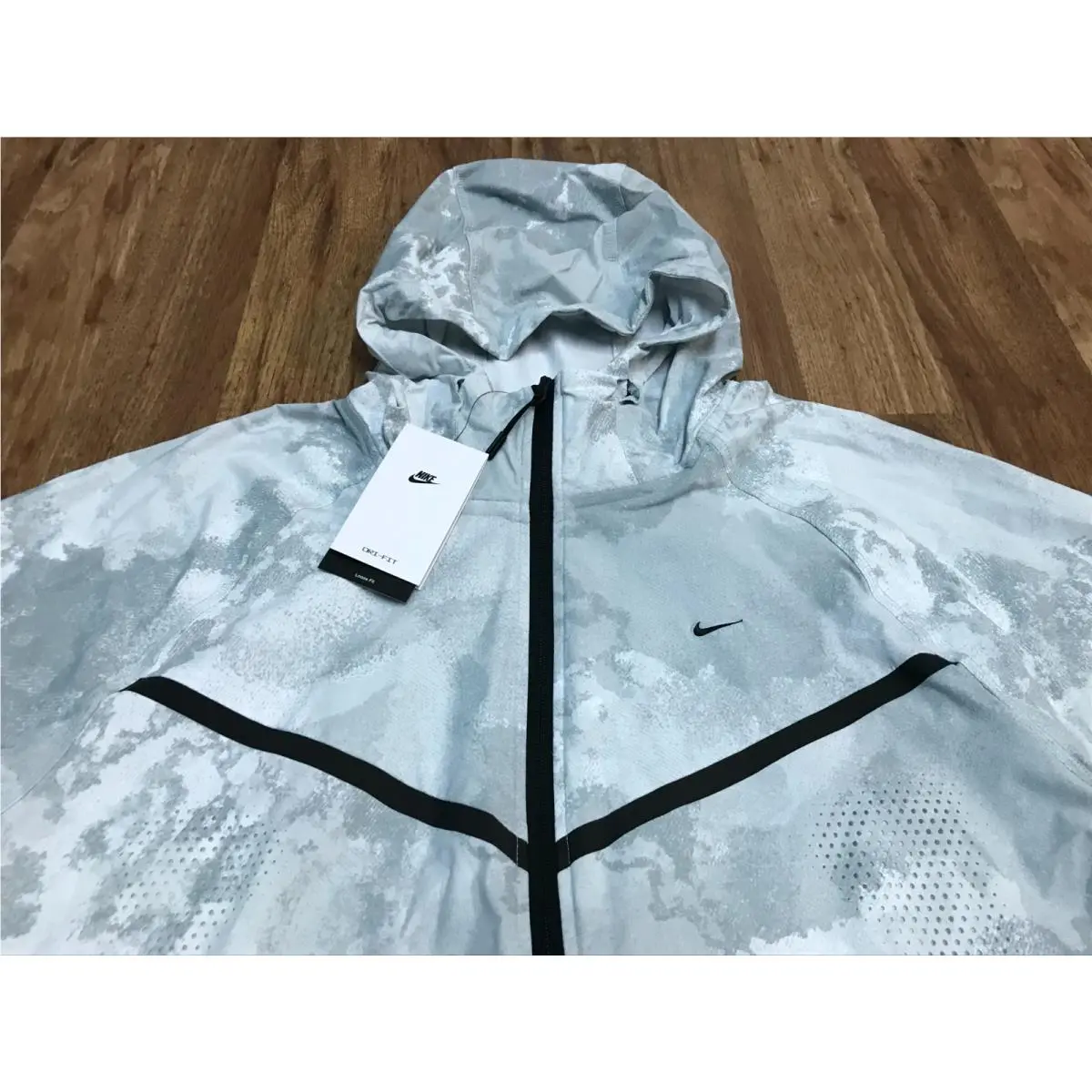 Nike clothing - Gray 1