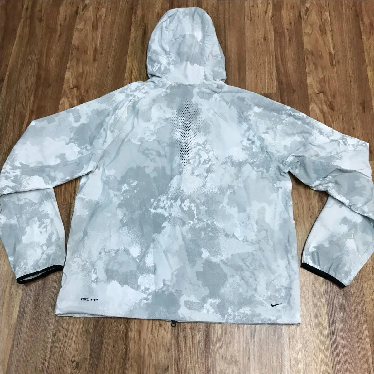 Nike clothing - Gray 4