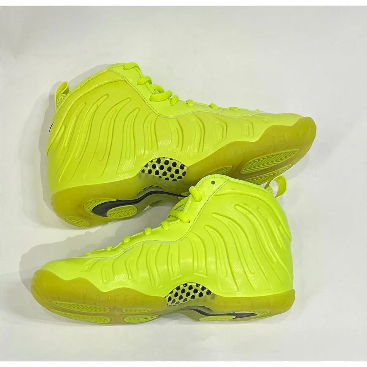 Nike shoes - Nike Foamposite Pro Volt - Foamposite Pro Volt - Neon 2