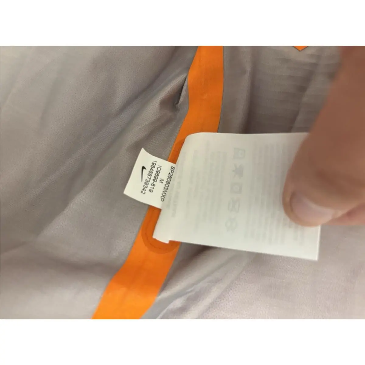 Nike clothing - Nike ACG Cosmic Peaks - ACG Cosmic Peaks - IO9699-819 - Orange 4