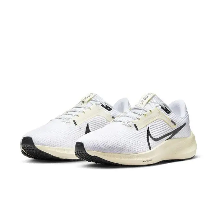 Nike shoes - Nike Pegasus 40 - Pegasus - DV3854-100 - White 0