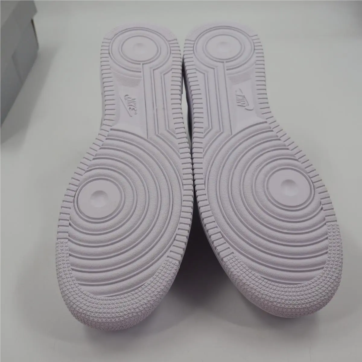 Nike shoes - Nike Air Force 1 `07 - White 10