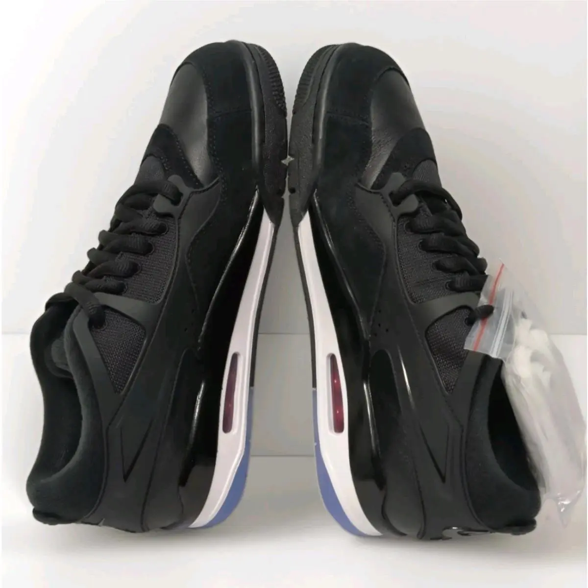 Nike shoes - 4 RM - Black/White/Varsity Red/Black 3