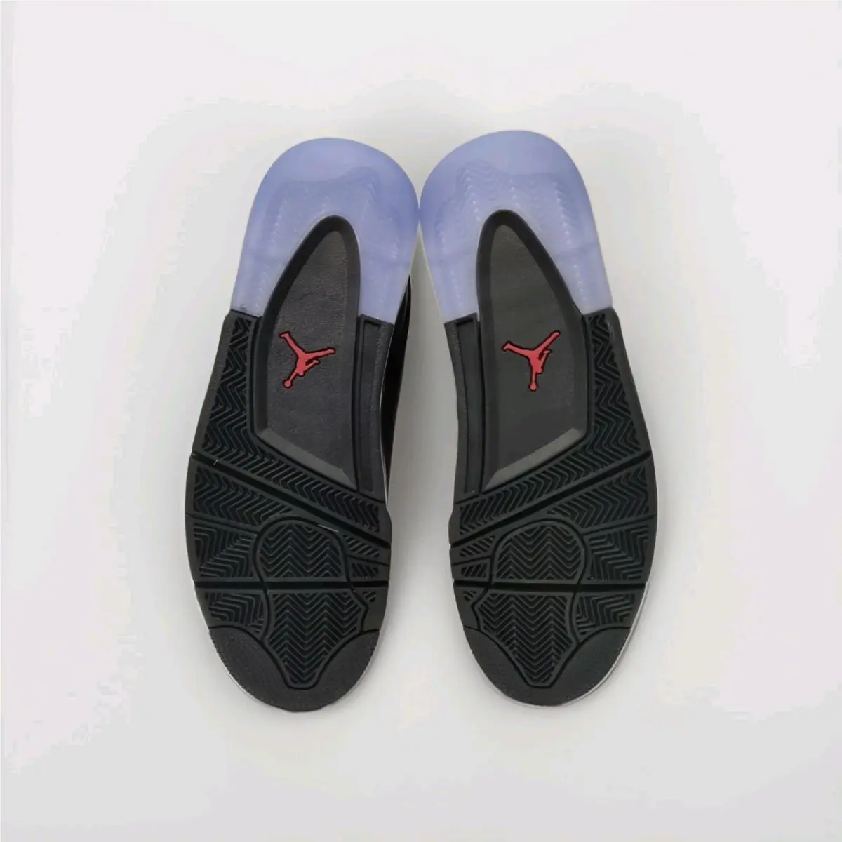 Nike shoes - 4 RM - Black/White/Varsity Red/Black 5