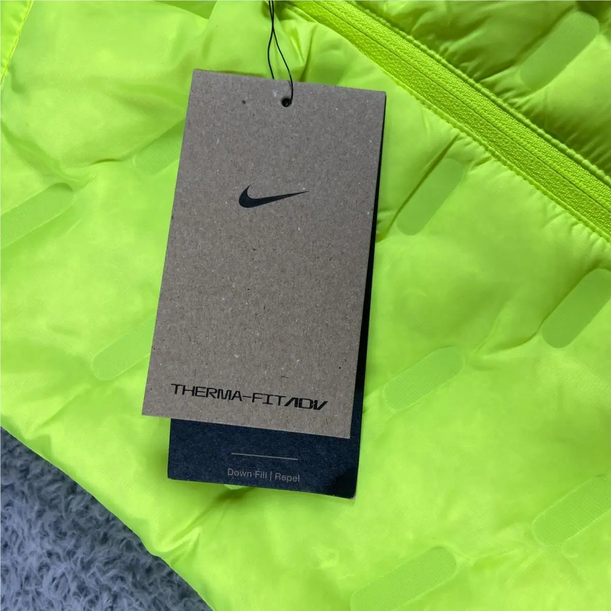 Nike clothing - Nike AeroLoft - AeroLoft - Green 5
