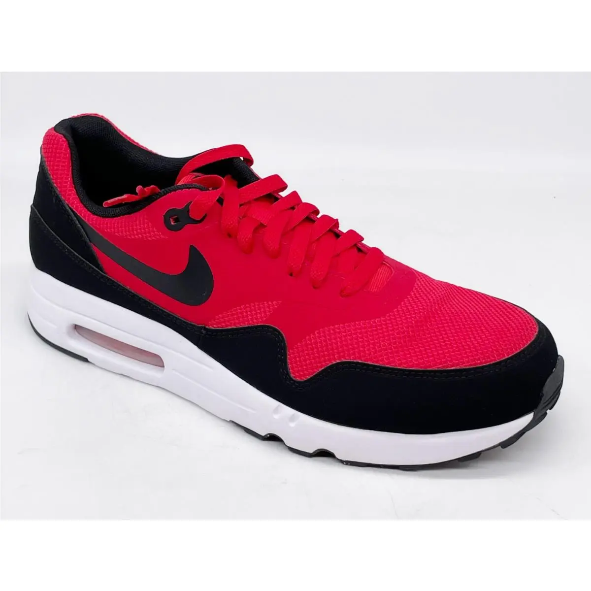 Air Max 1 Ultra 2.0 Essential Sneakers 10.5 Mens Red Black White 875679-600 by Nike