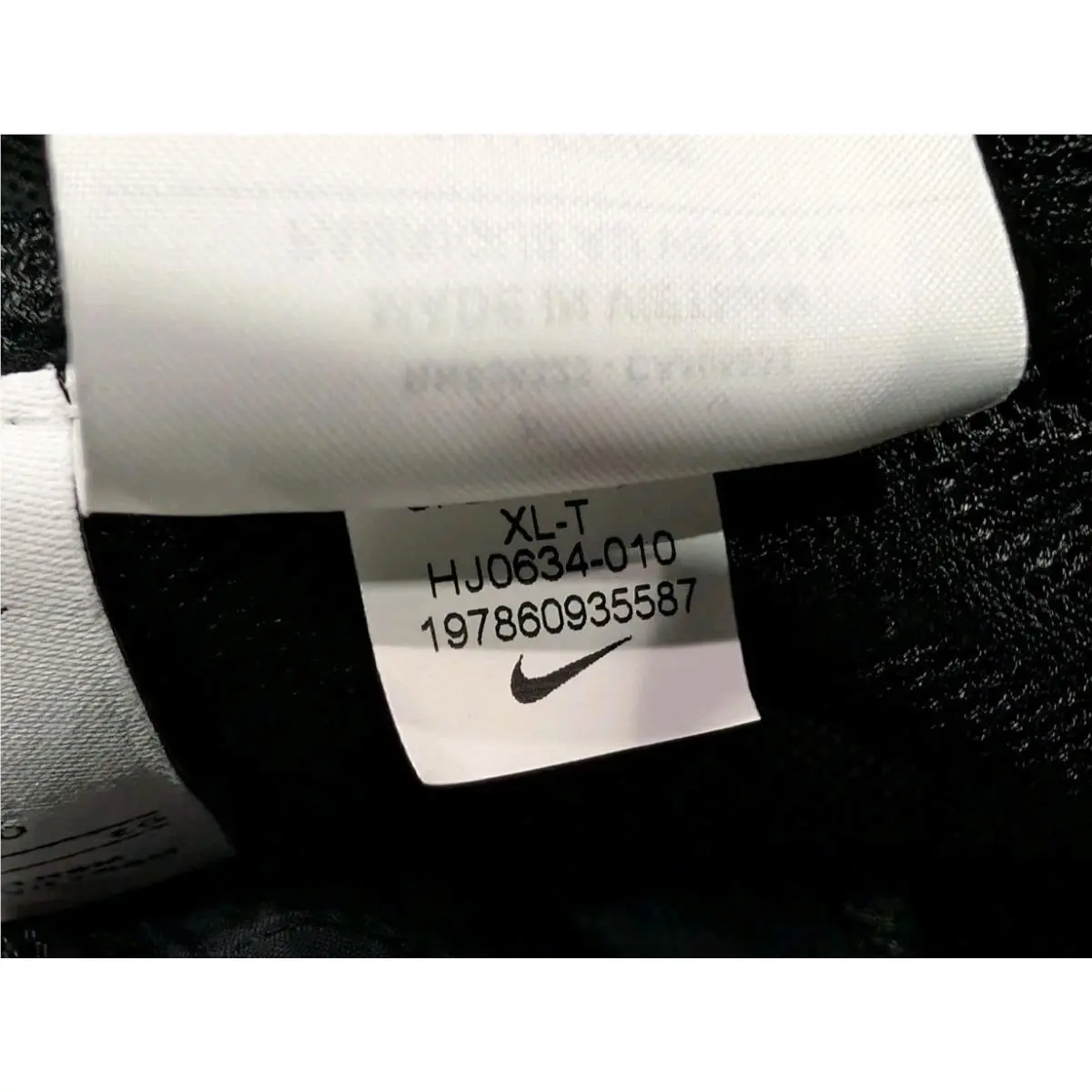 Nike clothing - Nike AIR Woven Jacket - AIR Woven Jacket - Black (UPC: 197860935587) 15