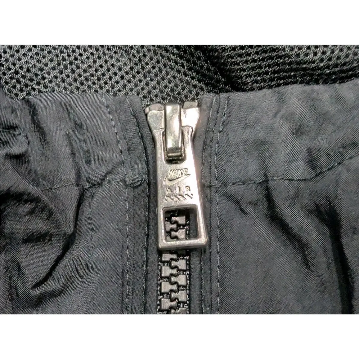 Nike clothing - Nike AIR Woven Jacket - AIR Woven Jacket - Black (UPC: 197860935587) 4