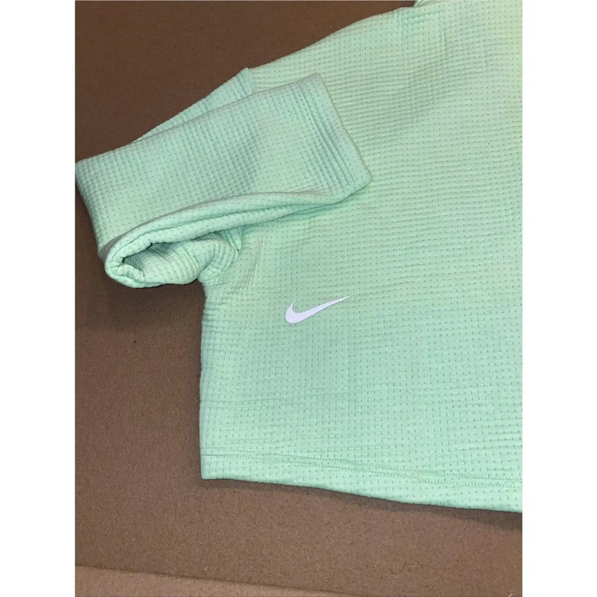 Nike clothing - 376 4
