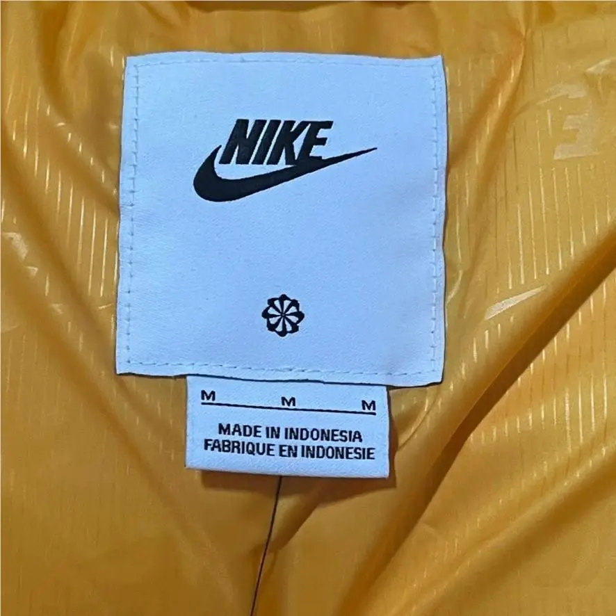 Nike clothing - Nike Dri-Fit - Yellow 0