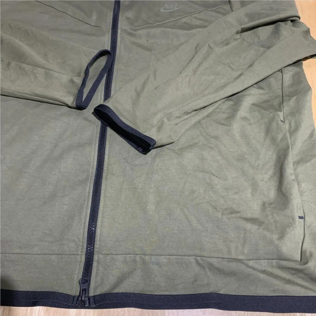 Nike clothing - Green 1