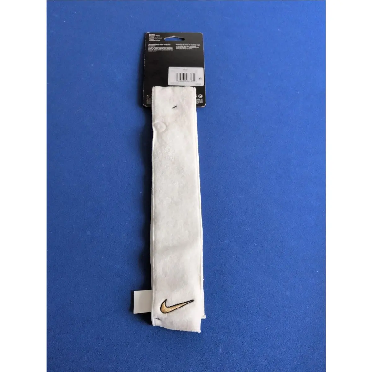 Nike clothing - White (UPC: 198960963951) 2
