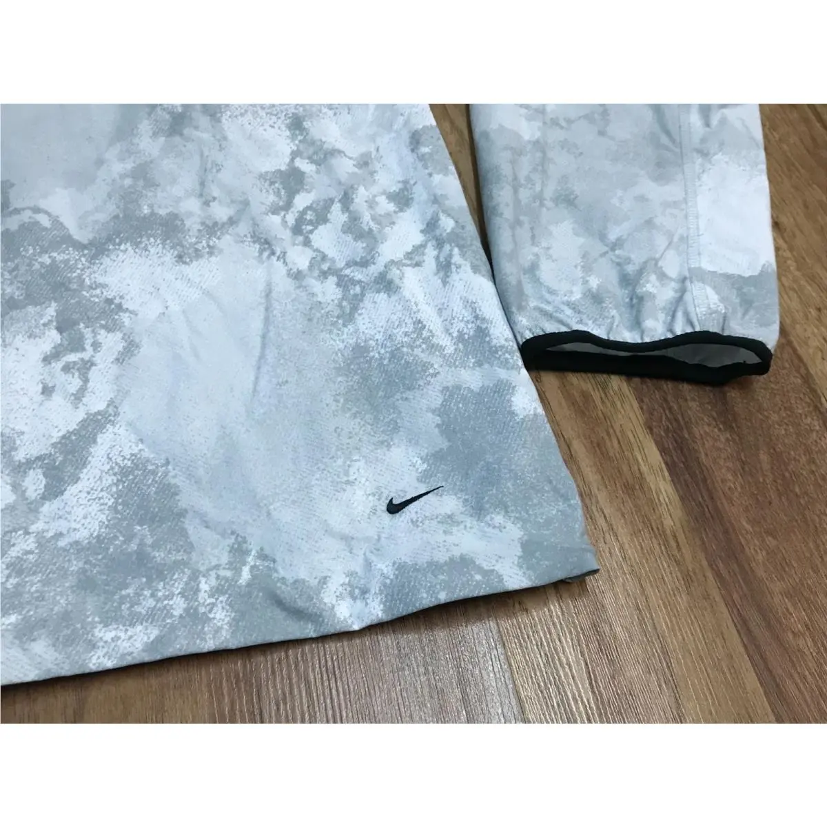 Nike clothing - Gray 9