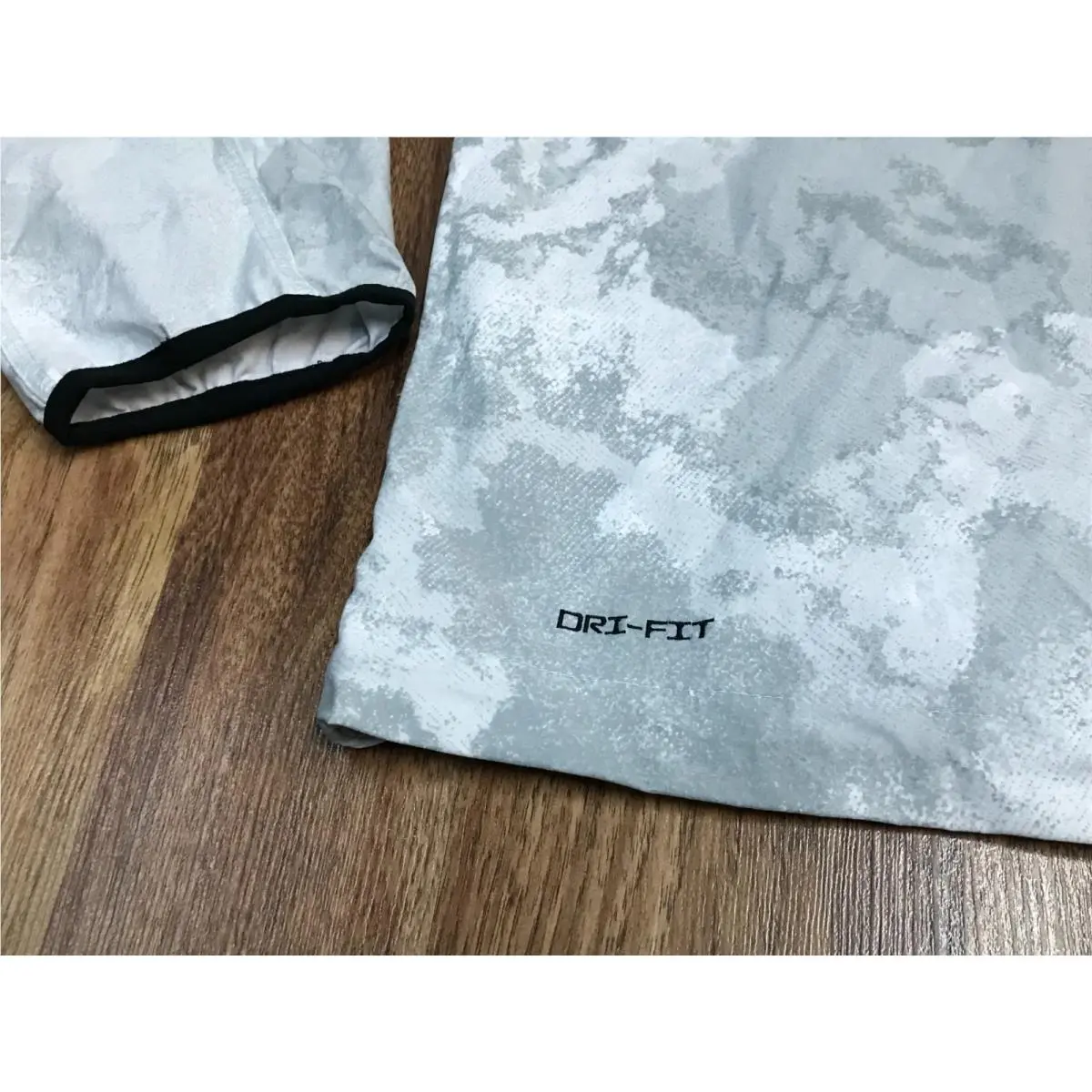 Nike clothing - Gray 10