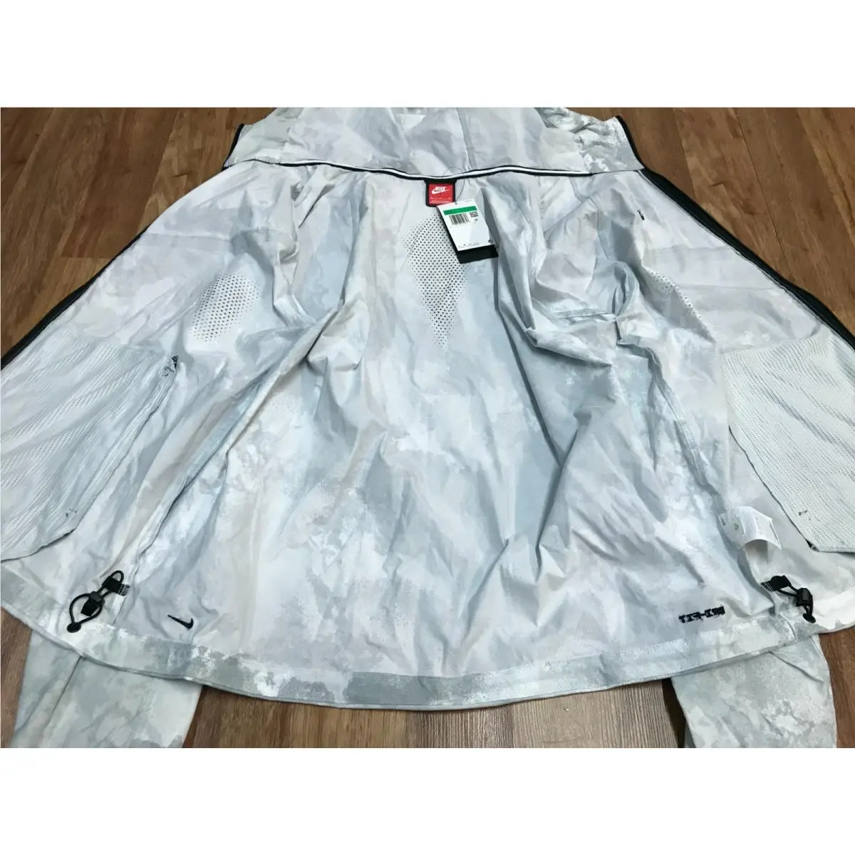Nike clothing - Gray 11