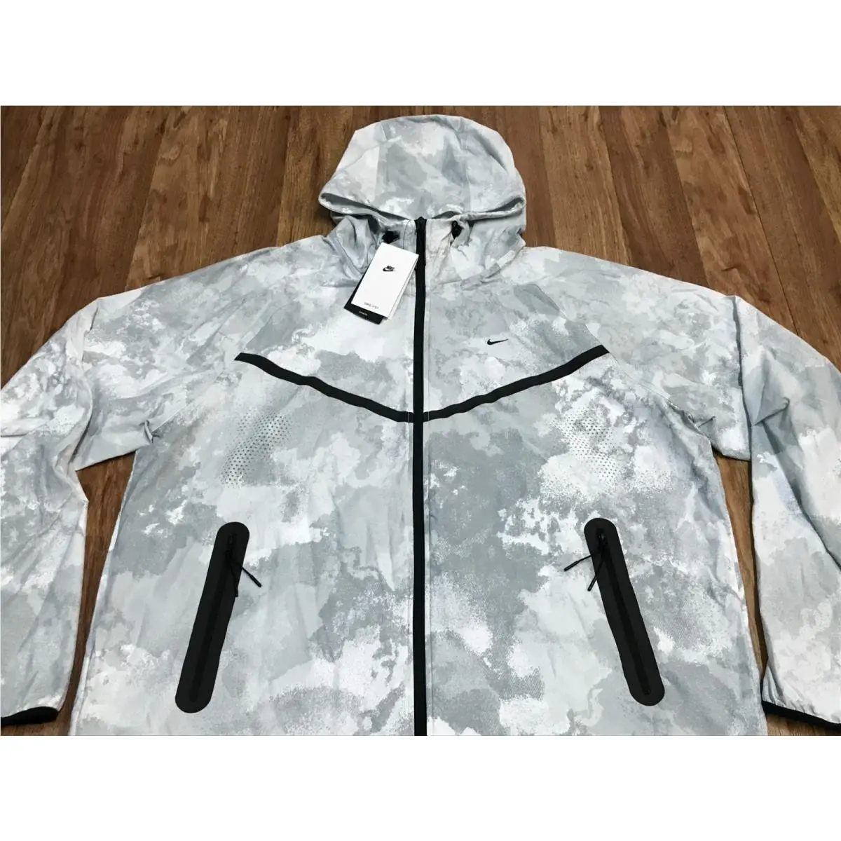 Nike clothing - Gray 1