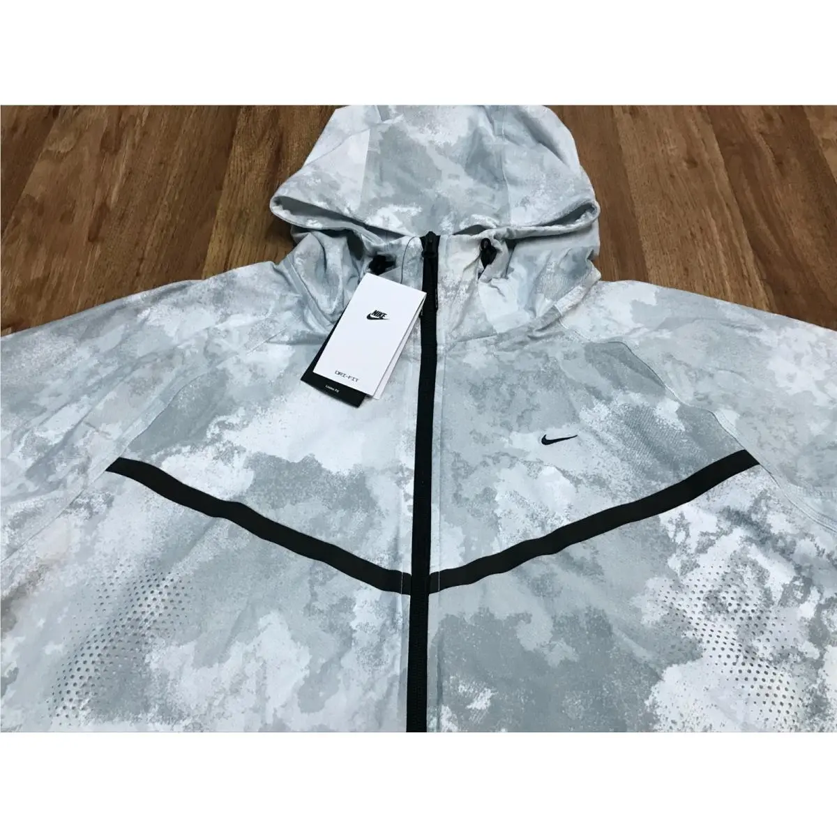 Nike clothing - Gray 2
