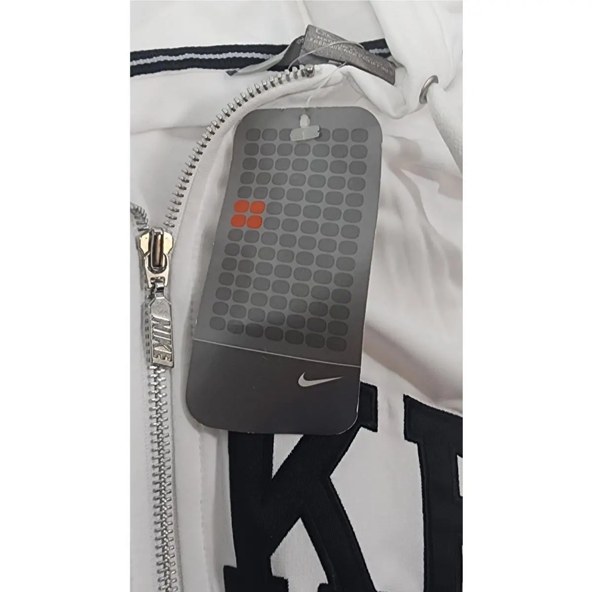 Nike clothing - White (UPC: 659658379381) 12