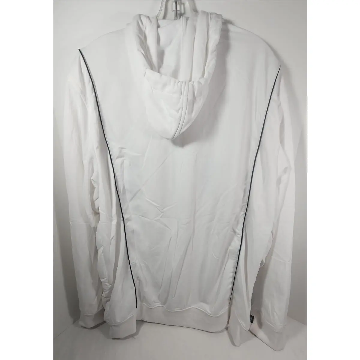 Nike clothing - White (UPC: 659658379381) 7