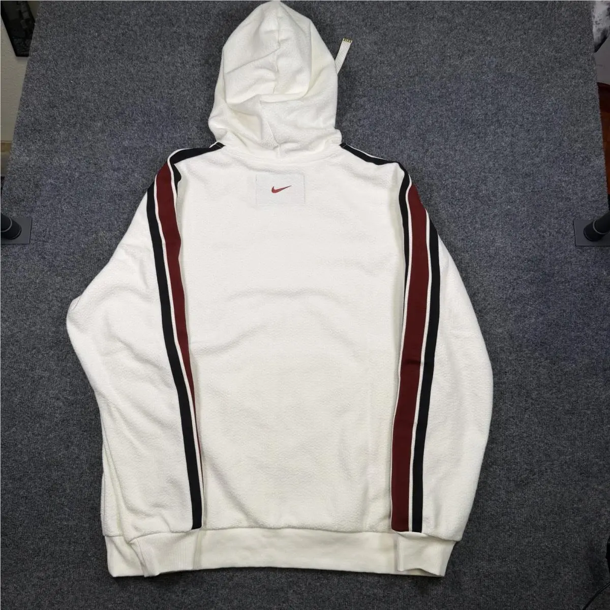 Nike clothing - White 1