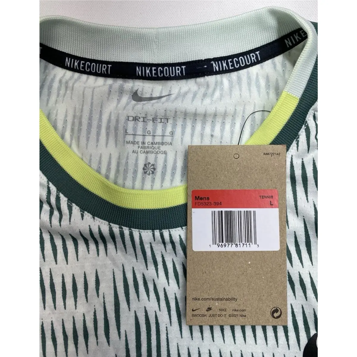 Nike clothing - NikeCourt Advantage Men`s Dri-FIT Printed Tennis Shirt - FD5323-394 - White 1