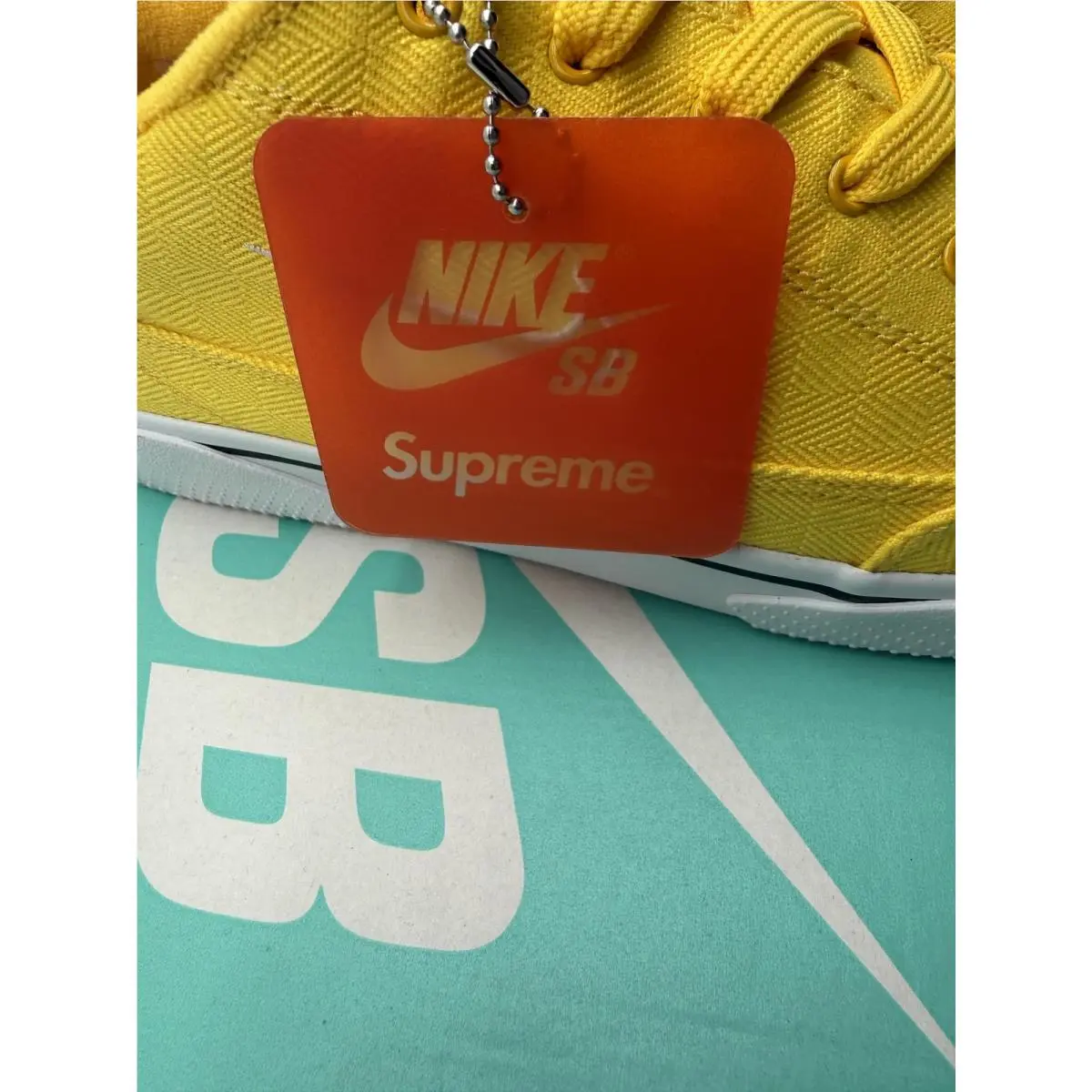Nike shoes - Nike SB GTS QS Supreme - 801621 771 - Yellow (UPC: 0886691199410) 3