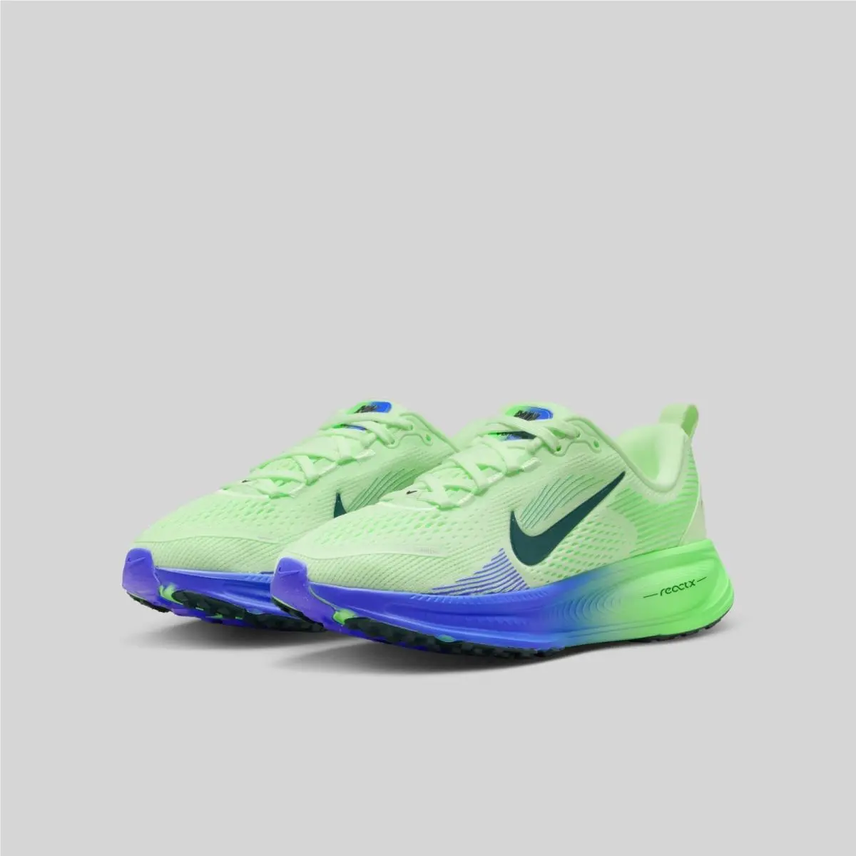 Vomero 18 GS Volt Tint Green HQ2157-701 Women`s Size 8.5 / Youth 7 Shoes by Nike